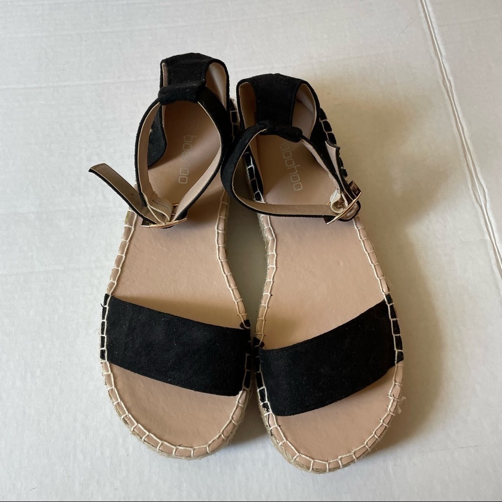𝅺BOOHOO espadrilles, ankle buckle strap size 9